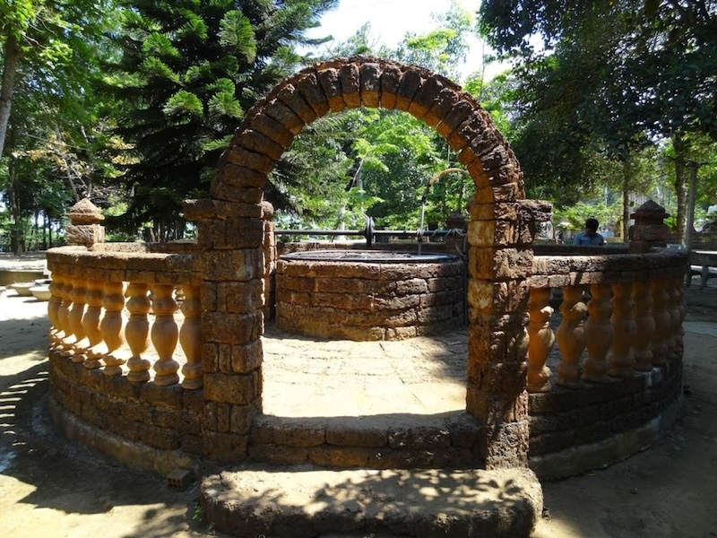Giếng Phật - Chùa Thiên Ấn