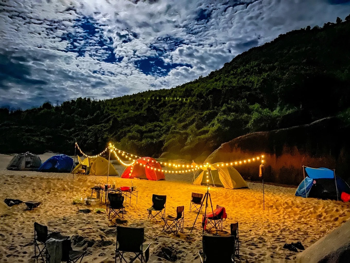 Gành Đá Nam Phước