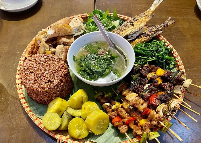 ăn uống - trải nghiệm đáng nhớ tại thành cổ Quảng Ngãi 