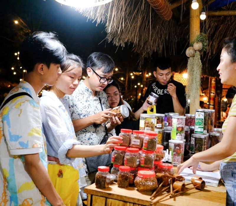 Chợ phiên Măng Đen, tận hưởng trọn vẹn vẻ đẹp vùng cao 8