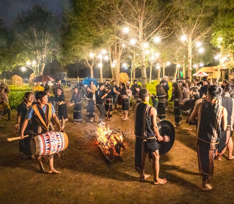 Chợ phiên Măng Đen, tận hưởng trọn vẹn vẻ đẹp vùng cao 3