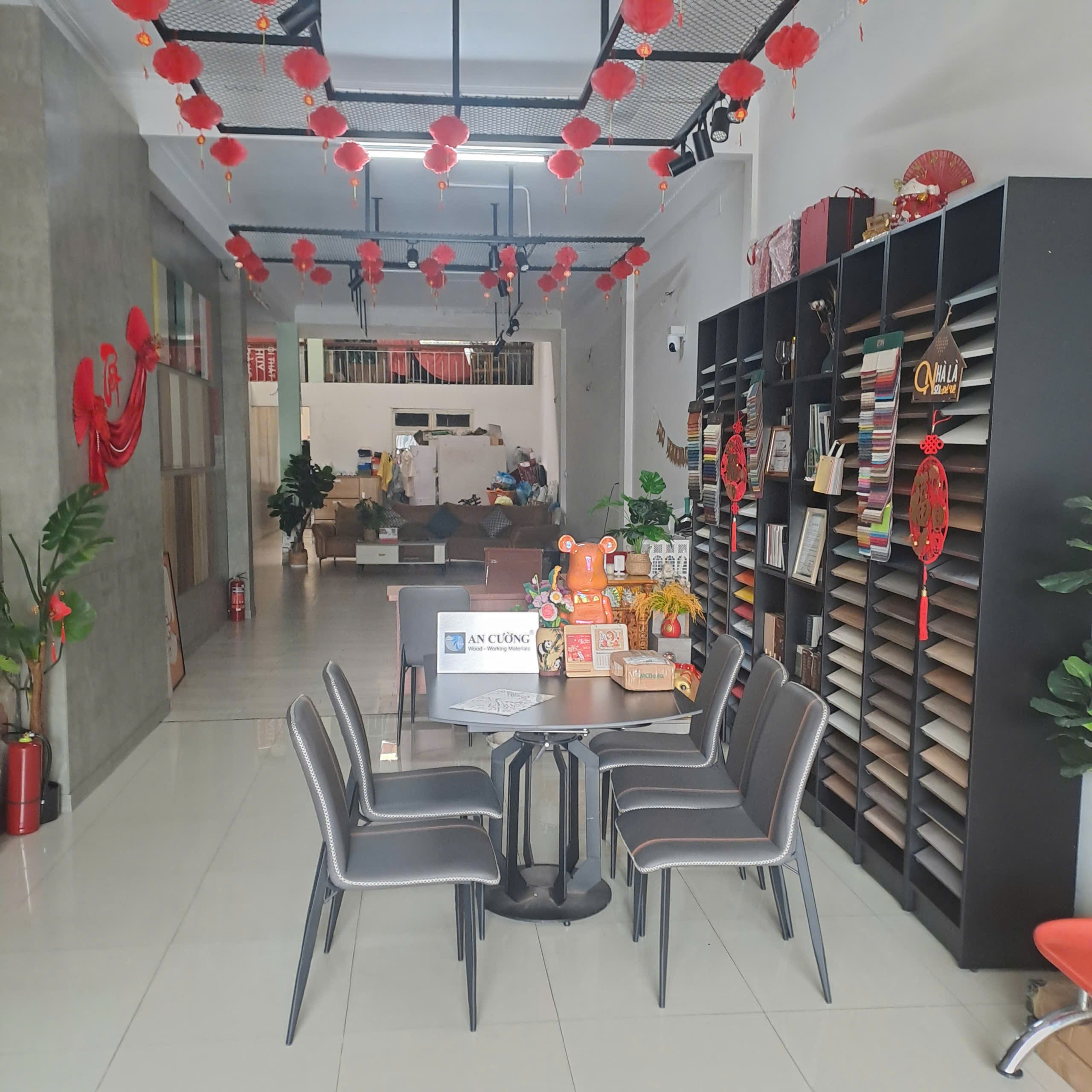 khu vực tiếp khách - tư vấn